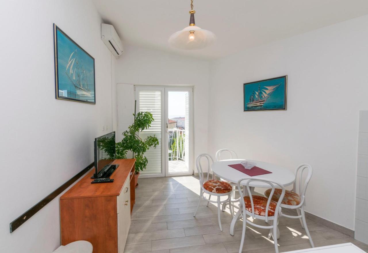 Apartment Nensi Primošten Екстериор снимка